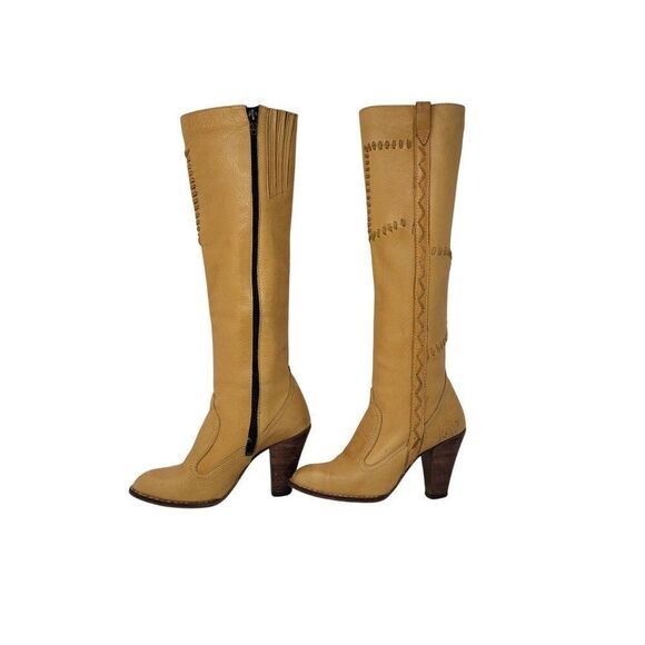 Vintage 70s Western Tan Knee-High Leather Boots Sz 3 Patchwork Stitching Heeled - Picture 5 of 16